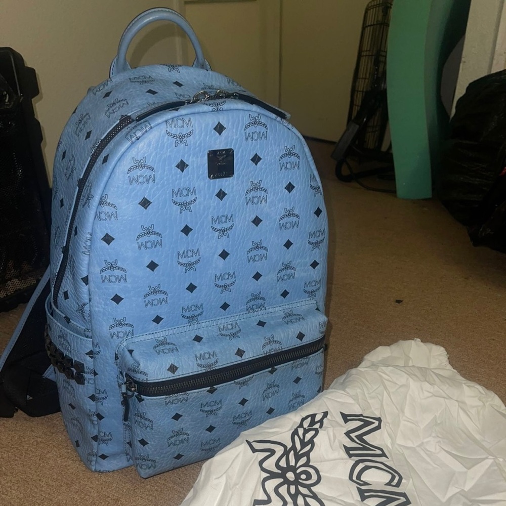 MCM Backpack, purchased it from stock x, i just don’t use the bag anymore